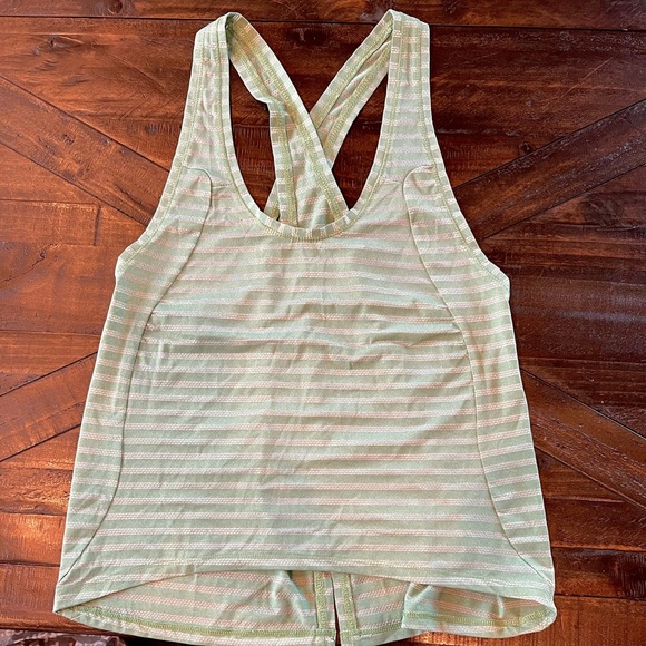 🔥5 for $25 | ZYIA 🌙 | Forest Nimbus Split Back Stripe Active Tank Top XL - Picture 3 of 5